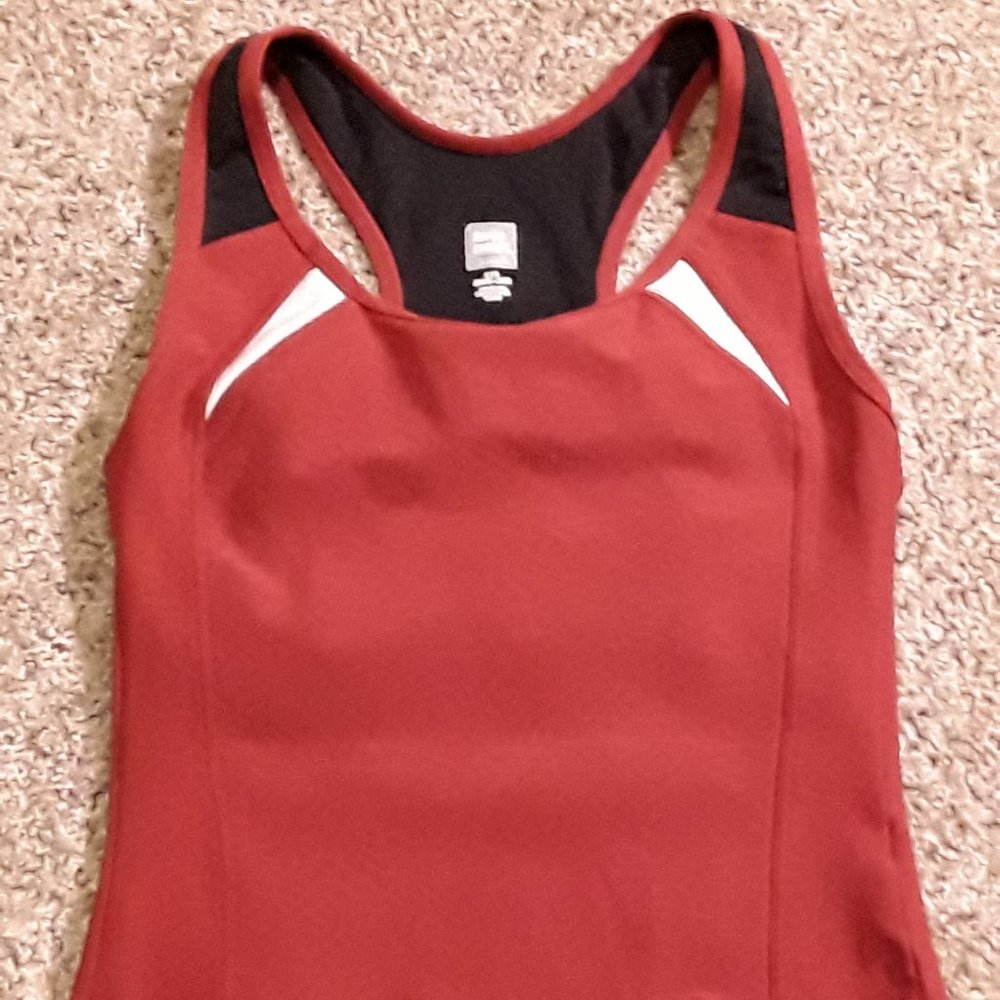 Moving Comfort Women's Athletic Top- Sm/Petite